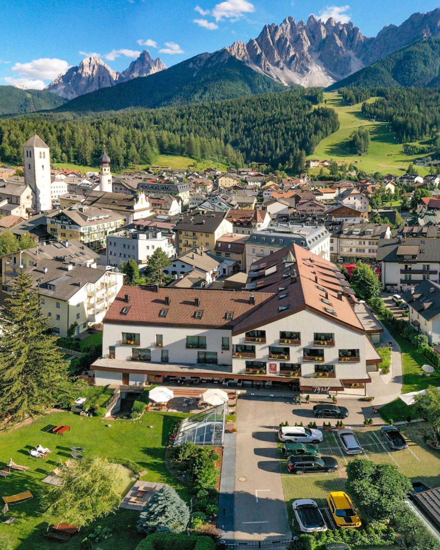 Hotel Il Tyrol San Candido Esterno foto