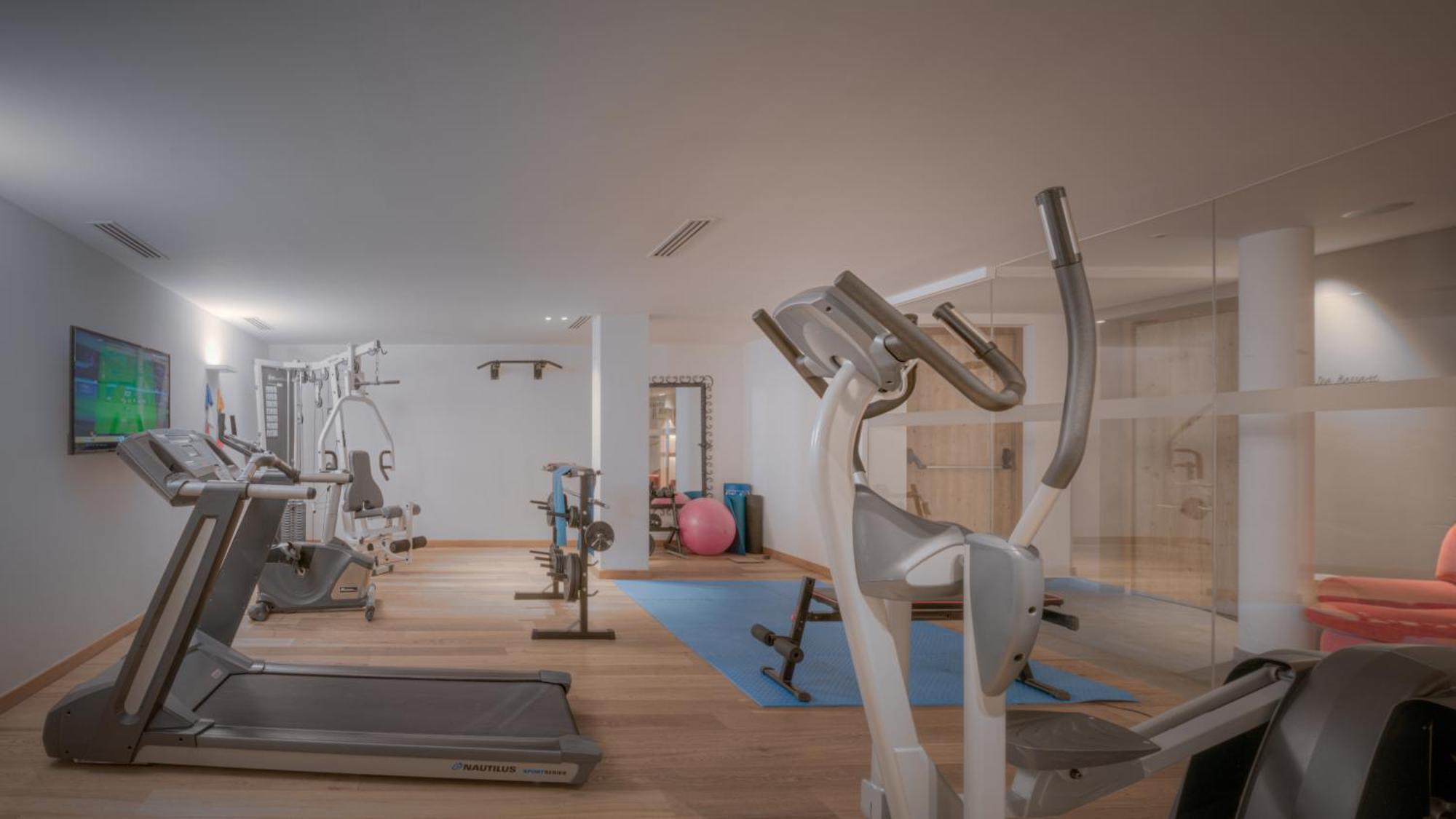 Hotel Il Tyrol San Candido Esterno foto