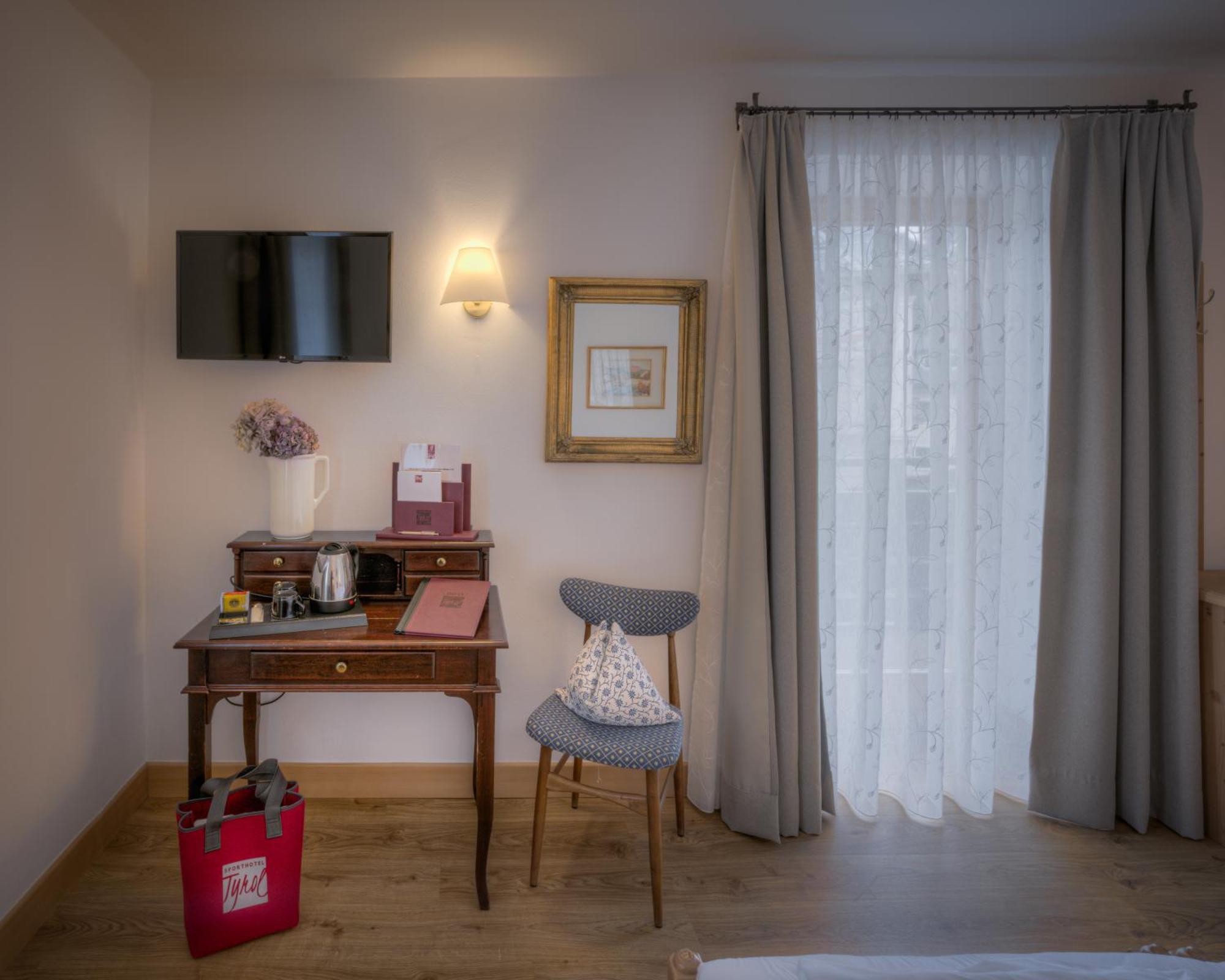 Hotel Il Tyrol San Candido Esterno foto