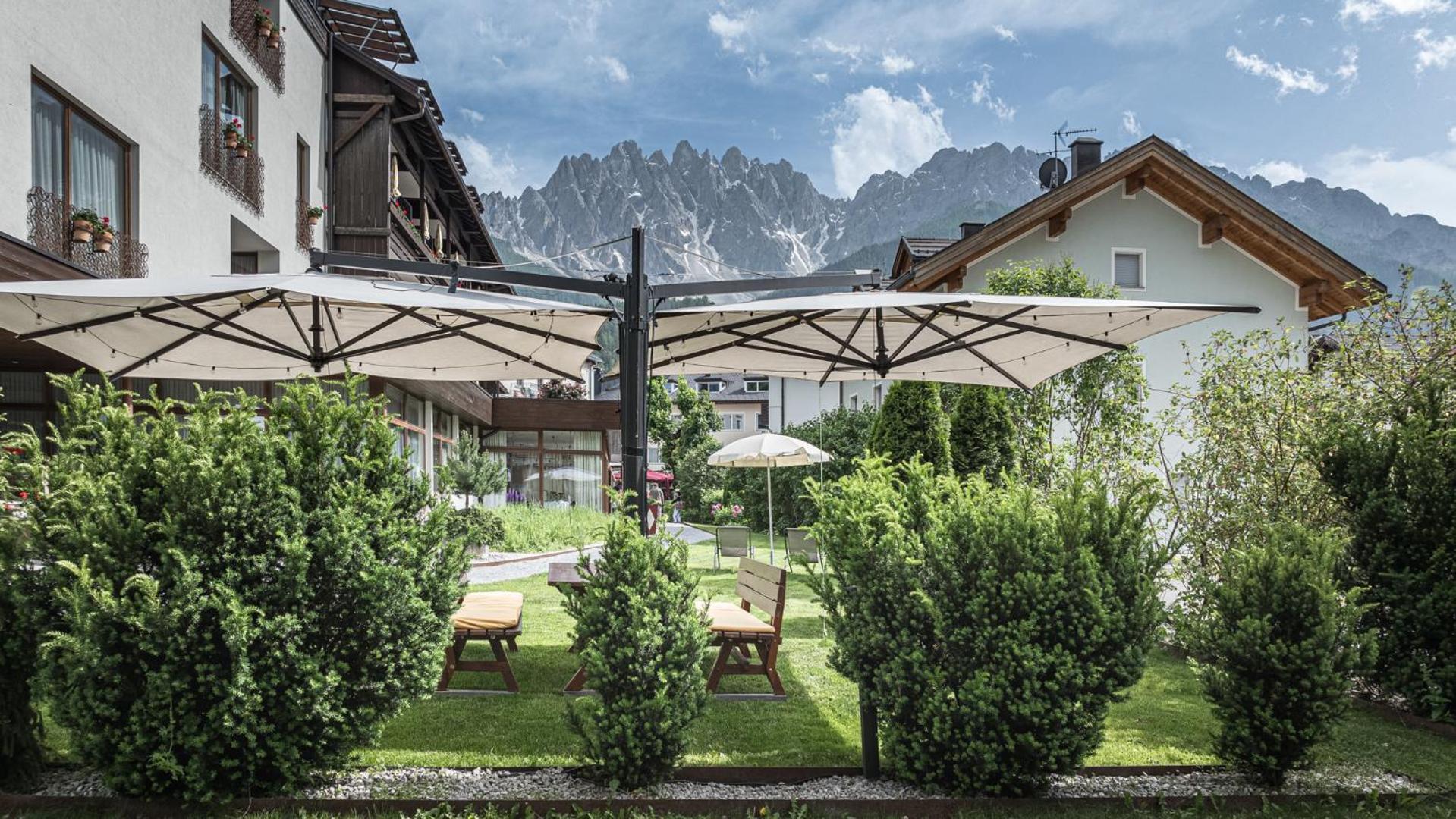 Hotel Il Tyrol San Candido Esterno foto