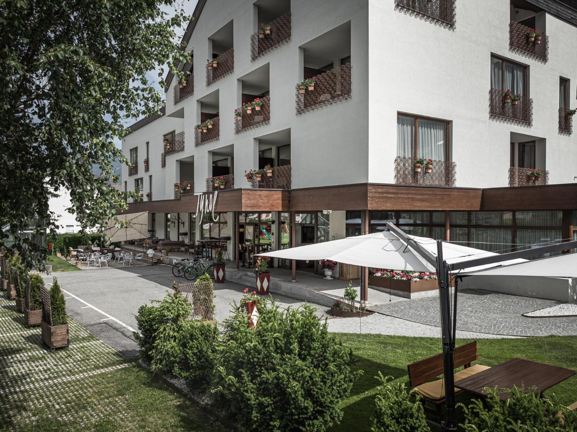 Hotel Il Tyrol San Candido Esterno foto